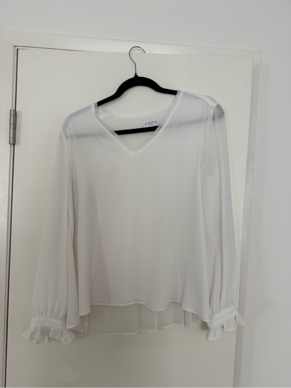 Staccato White V-Neck Ruffle Cuff Blouse